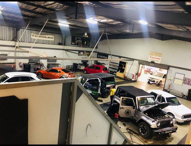 BUSINESS FOR SALE IN JANSEN PARK